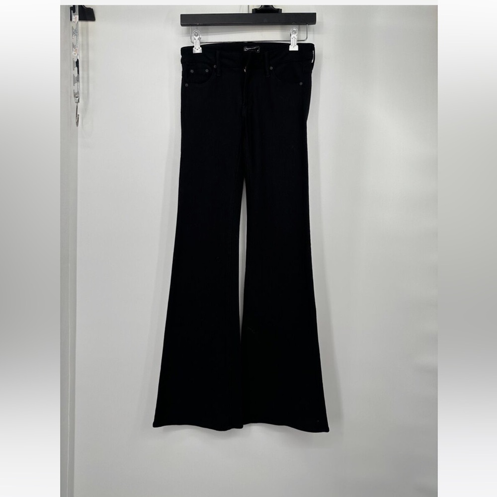 MOTHER the wilder jeans in size 29 never worn